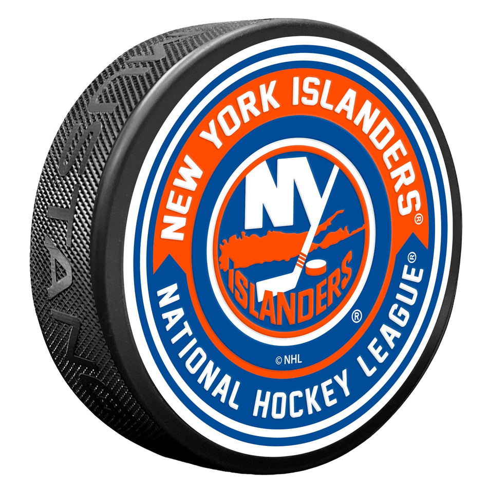New York Islanders Puck - Arrow