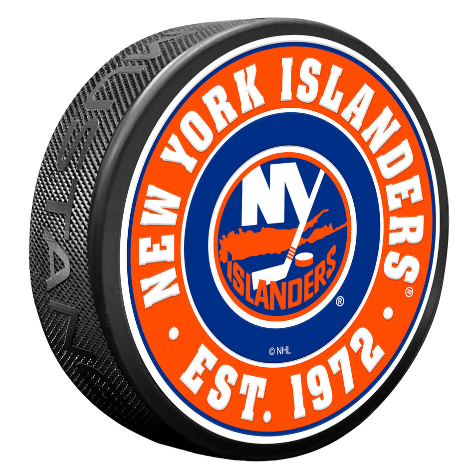 New York Islanders Puck - Textured Established